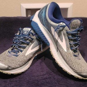 Brooks Ghost 10 Men's Size 9 Athletic Shoes
